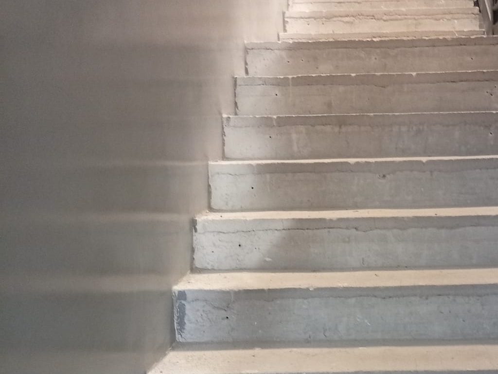 Wall cladding with connecting coves